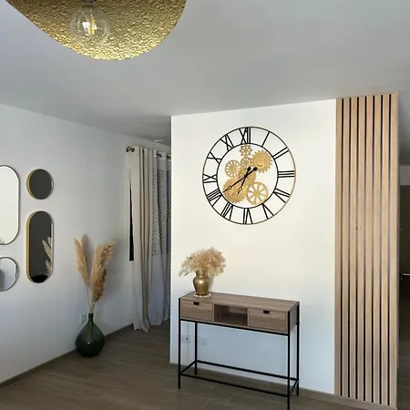 Avec Piscine En Provence *